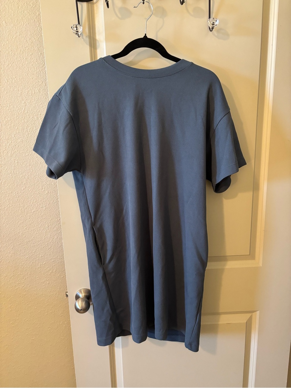 Athleta Mini Dress with Pockets Size Medium Athletic Athleisure Loungewear EUC